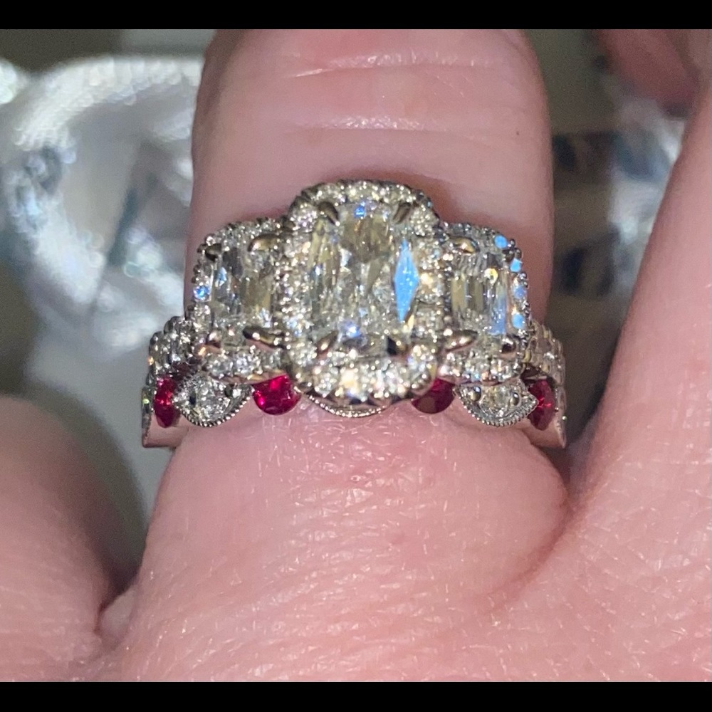 Henri Daussi 1.56ct 18k rectangular cushion cut engagement ring/wedding band